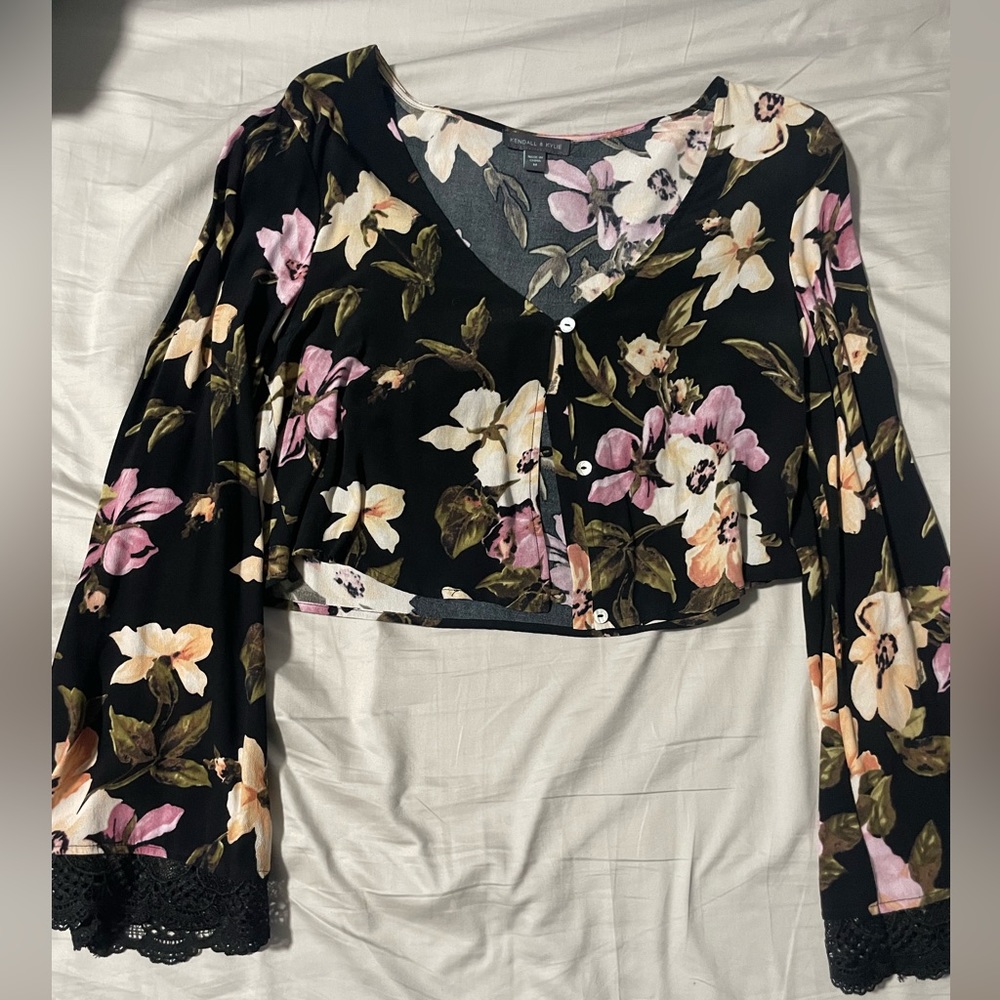 Floral crop blouse